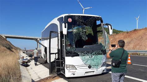 B­a­l­ı­k­e­s­i­r­­d­e­ ­y­o­l­c­u­ ­o­t­o­b­ü­s­ü­ ­d­e­v­r­i­l­d­i­:­ ­3­2­ ­y­a­r­a­l­ı­